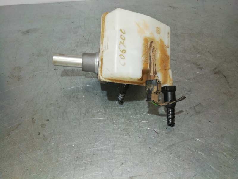 Recambio de bomba freno para peugeot 3008 style referencia OEM IAM 9654002180  