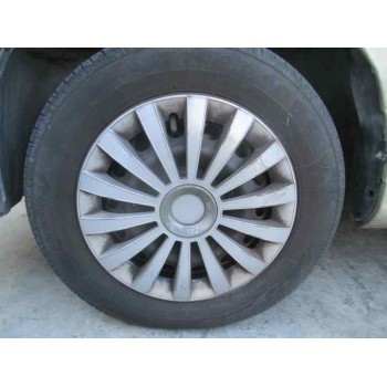 mazda 323 berl. f/s (bj) del año 2001