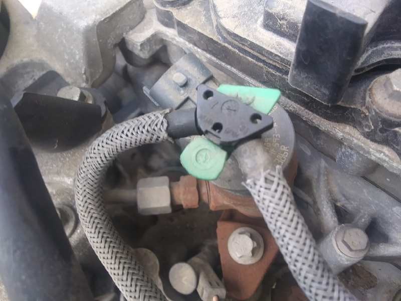 Recambio de inyector para ford tourneo courier (c4a) referencia OEM IAM 0445110489  