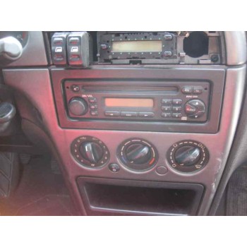 citroën xsara berlina del año 1999