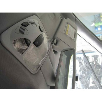 mercedes-benz clase c (w203) berlina del año 2004