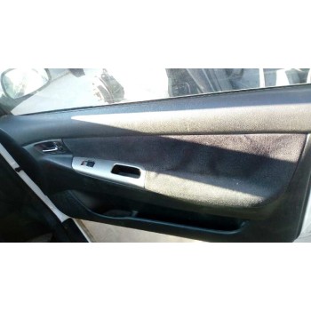 toyota corolla (e12) del año 2003