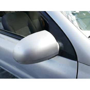 kia rio del año 2002