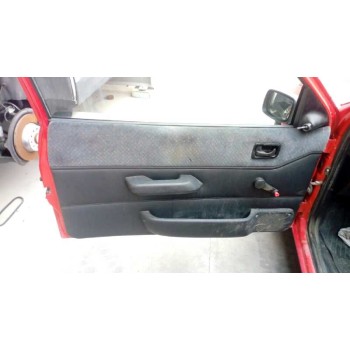 ford fiesta berlina del año 1996