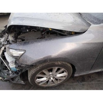 lexus is del año 2015