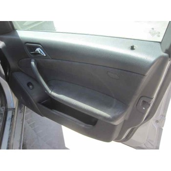 mercedes-benz clase c (w203) berlina del año 2004