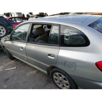 kia rio del año 2002