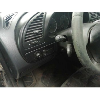 citroën xsara berlina del año 2003