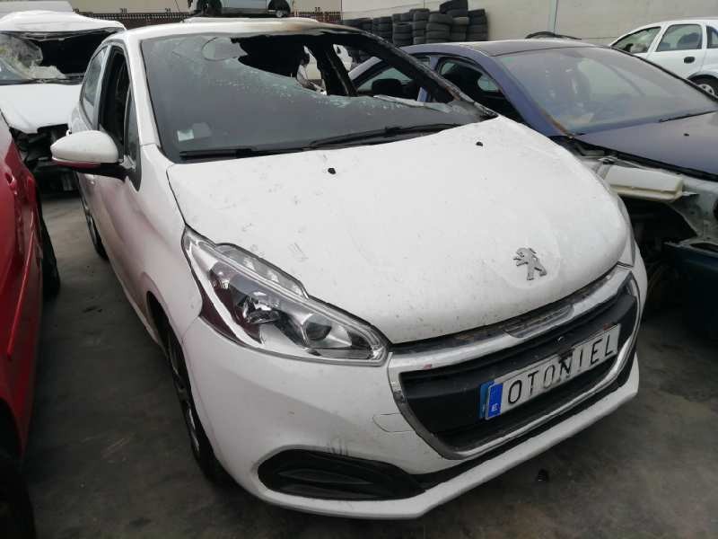 peugeot 208 del año 2016