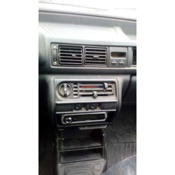 ford fiesta berlina del año 1996