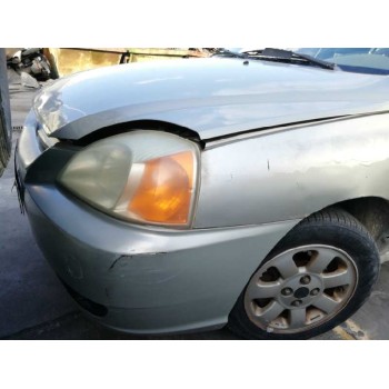 kia rio del año 2002