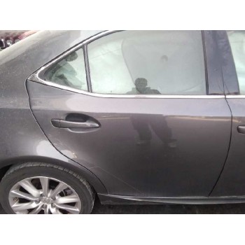 lexus is del año 2015