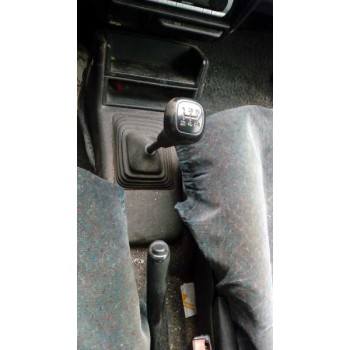 ford fiesta berlina del año 1996