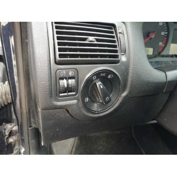 volkswagen golf iv berlina (1j1) del año 2000