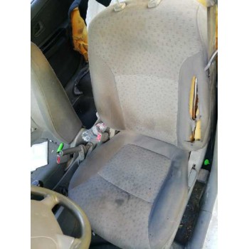 kia rio del año 2002