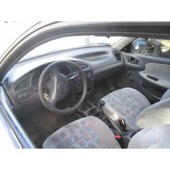 daewoo lanos del año 1999