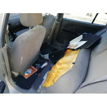 kia rio del año 2002