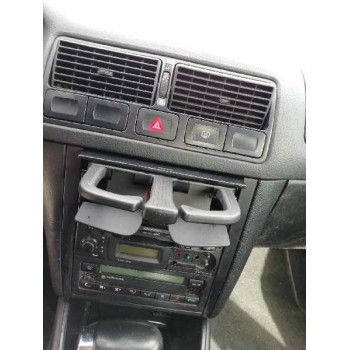 volkswagen golf iv berlina (1j1) del año 2000