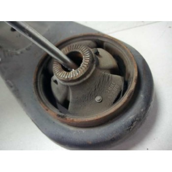 Recambio de brazo suspension inferior delantero izquierdo para kia carens ( ) 1.6 gdi cat referencia OEM IAM   