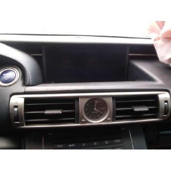 lexus is del año 2015