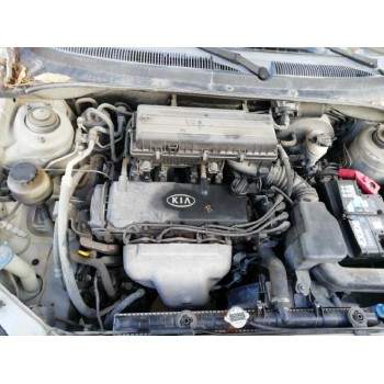 kia rio del año 2002