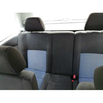 volkswagen golf iv berlina (1j1) del año 2000