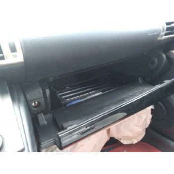 lexus is del año 2015