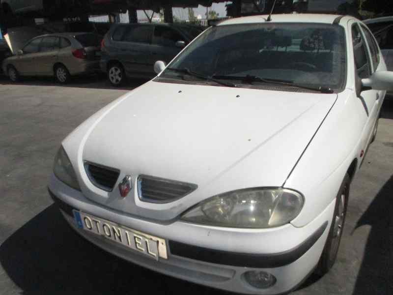 renault megane i fase 2 berlina (ba0) del año 2001