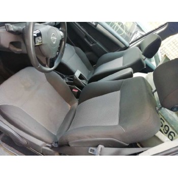 opel zafira b del año 2012