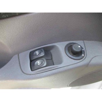 renault megane i fase 2 berlina (ba0) del año 2001