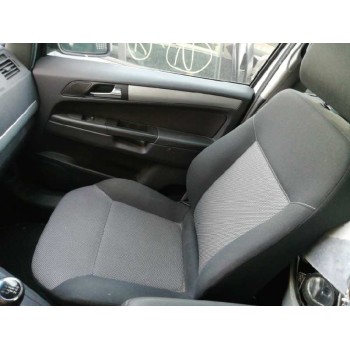 opel zafira b del año 2012