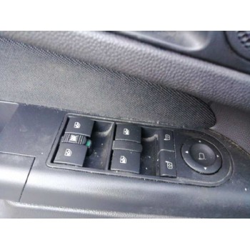 opel zafira b del año 2012