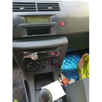 citroën c4 berlina del año 2007