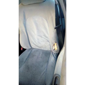 ford fiesta berlina del año 1998