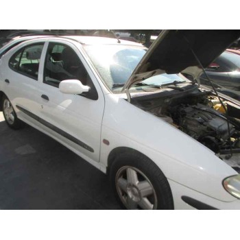 renault megane i fase 2 berlina (ba0) del año 2001