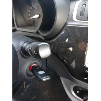 kia rio del año 2015