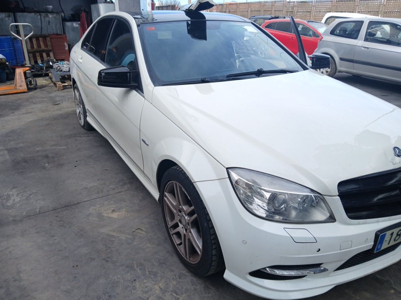 MERCEDES-BENZ CLASE C (W204)