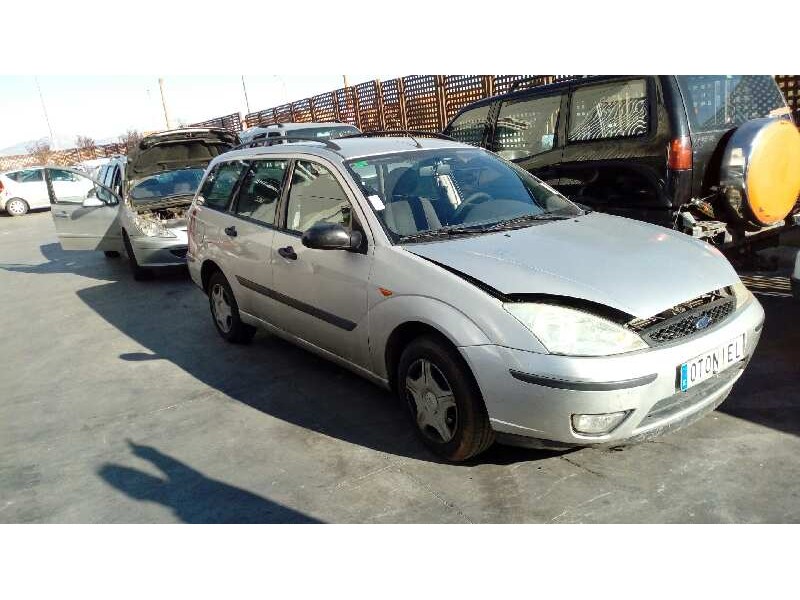 ford focus turnier (cak) del año 2004