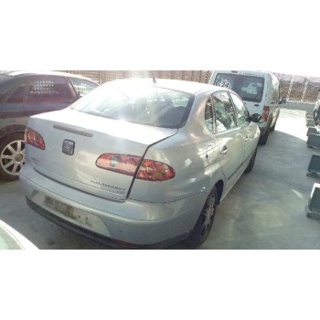 seat cordoba berlina (6l2) del año 2003