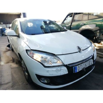 renault megane iii berlina 5 p del año 2013