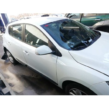 renault megane iii berlina 5 p del año 2013