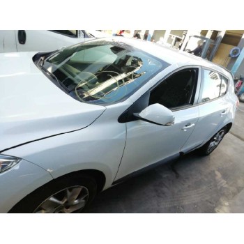 renault megane iii berlina 5 p del año 2013