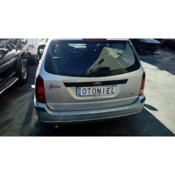 ford focus turnier (cak) del año 2004