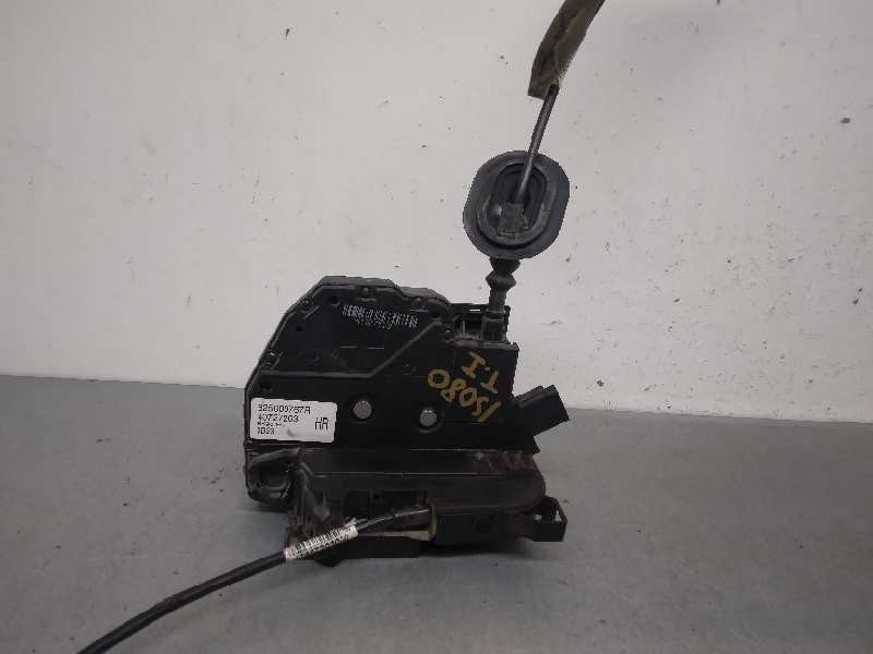 Recambio de cerradura puerta trasera derecha para renault clio iv 0.9 referencia OEM IAM 825000767R 4 PINES 