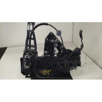 CERRADURA PUERTA DELANTERA DERECHA 5P