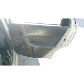 ford focus turnier (cak) del año 2004