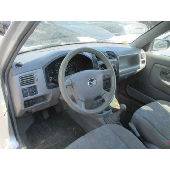 mazda demio (dw) del año 2001