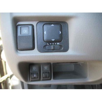 mazda demio (dw) del año 2001