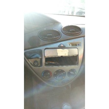 ford focus turnier (cak) del año 2004