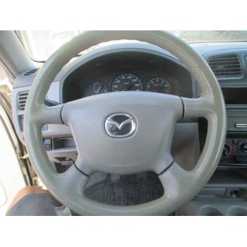 mazda demio (dw) del año 2001